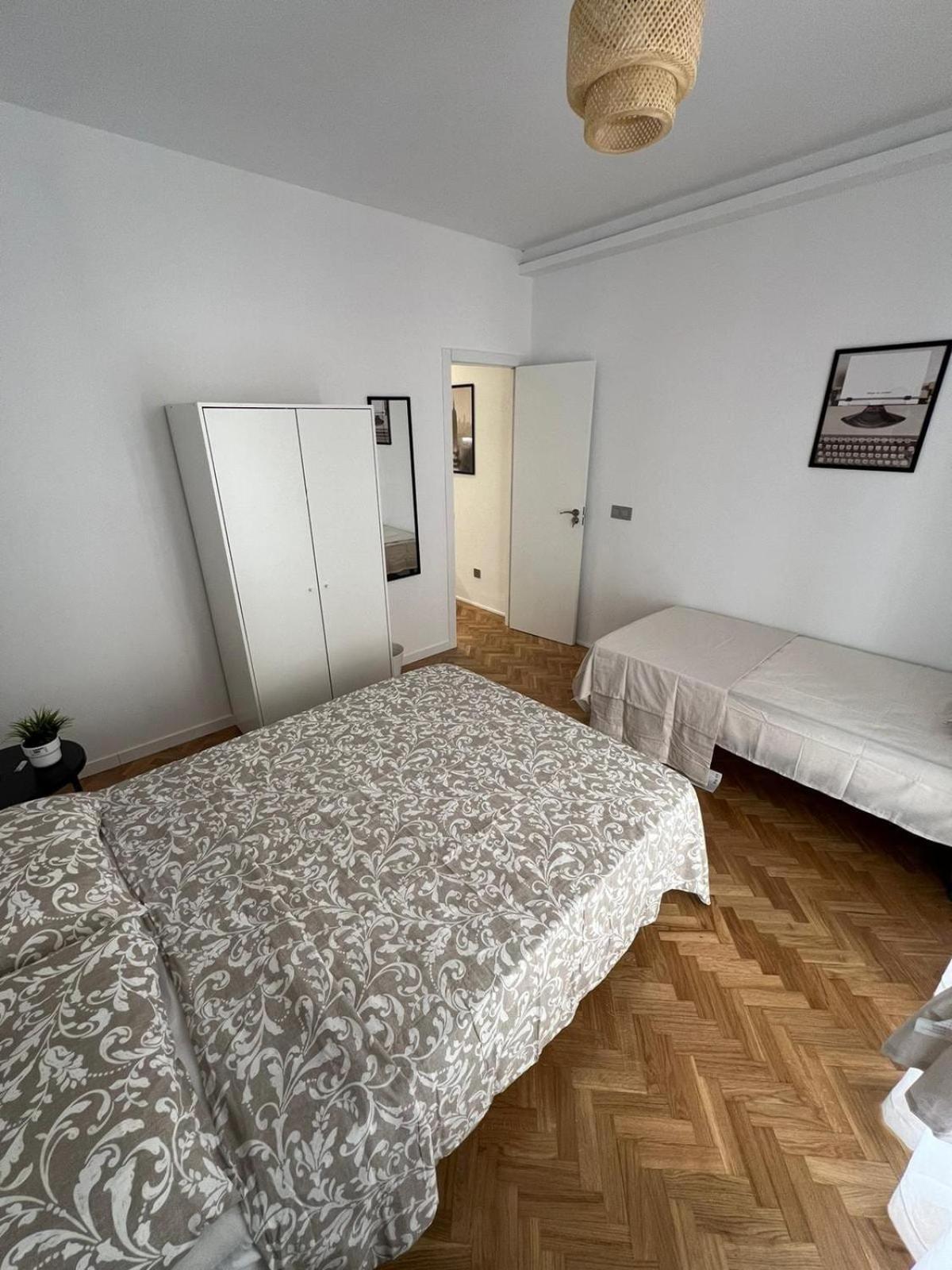 Madrid Apartman Kültér fotó